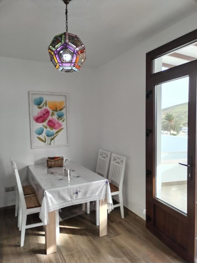 Casa Encarnacion Holiday home